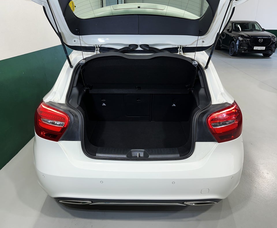 Mercedes A180 d 1,5 Urban 5d
