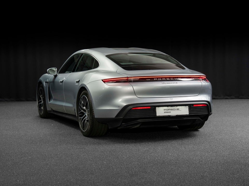 Porsche Taycan 4S Performance+ 4d