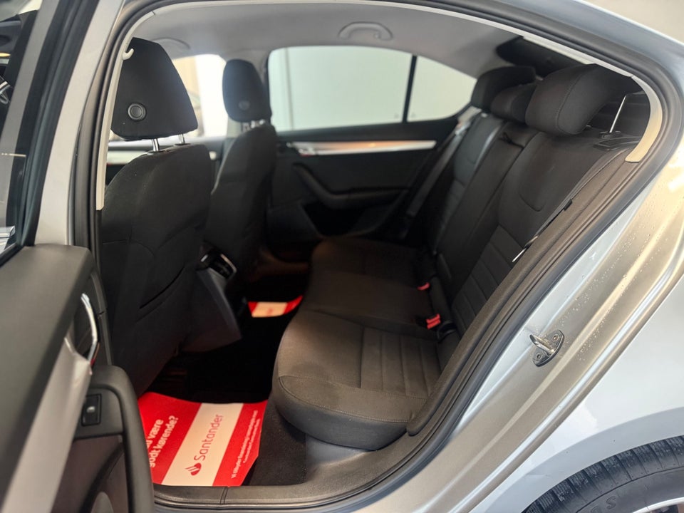 Skoda Octavia 1,2 TSi 105 Elegance 5d