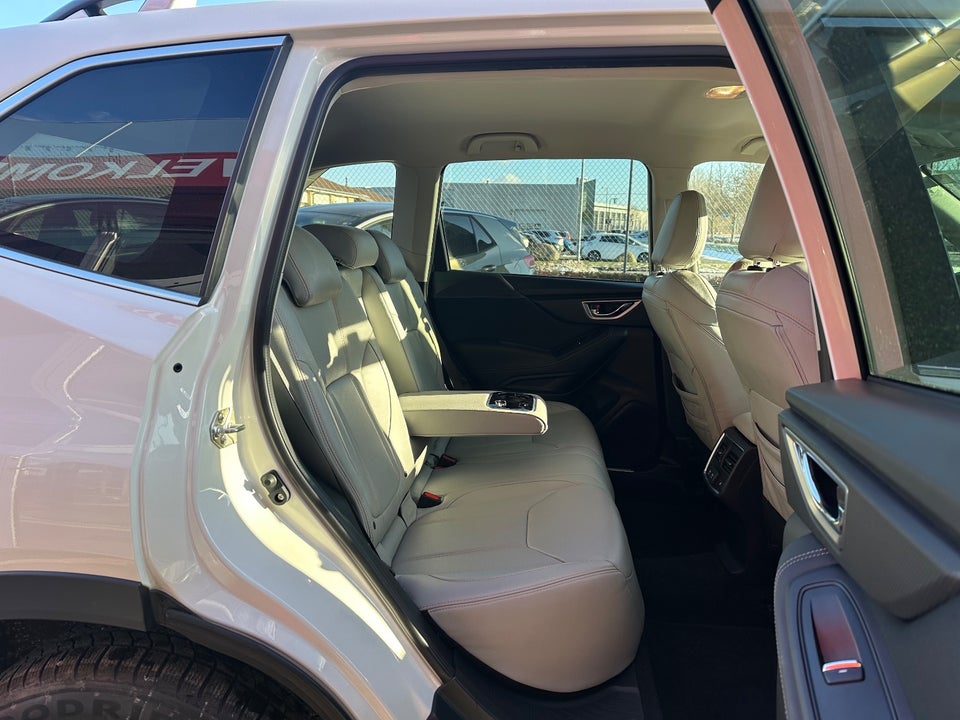 Subaru Forester 2,0 e-Boxer Ridge L-tr. 5d