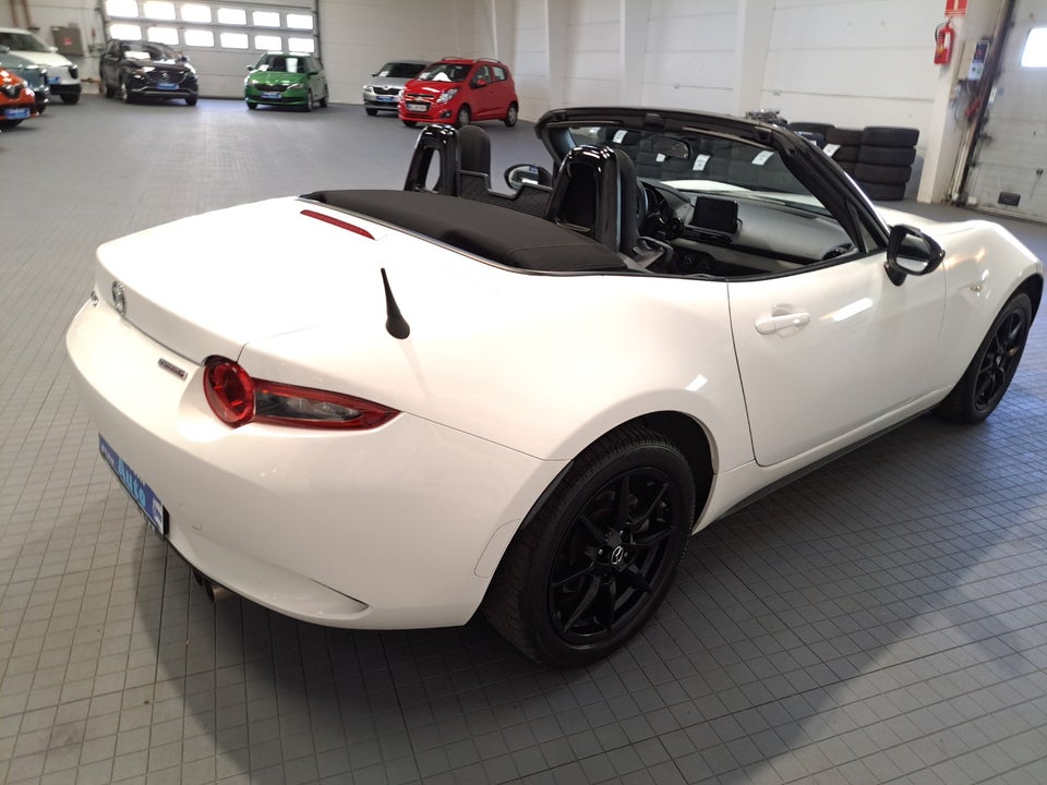 Mazda MX-5 1,5 SkyActiv-G 132 Roadster 2d