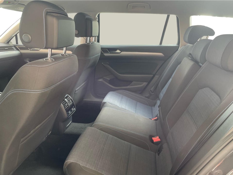 VW Passat 1,4 GTE High DSG 4d