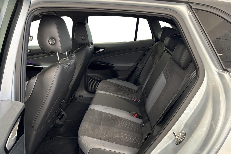 VW ID.4 77 Style+ 5d