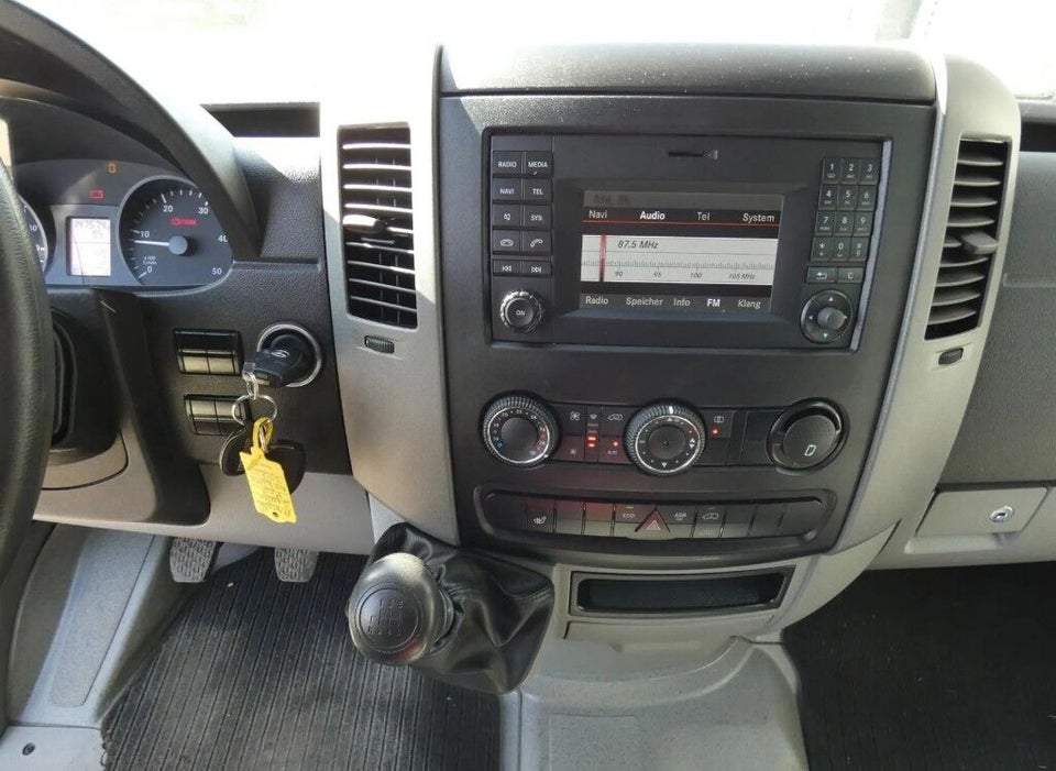 Mercedes Sprinter 316 2,2 CDi R2 Kassevogn 6d