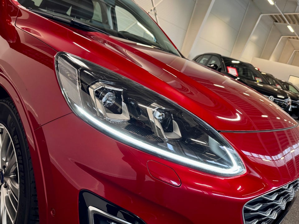 Ford Kuga 2,5 PHEV Vignale CVT 5d