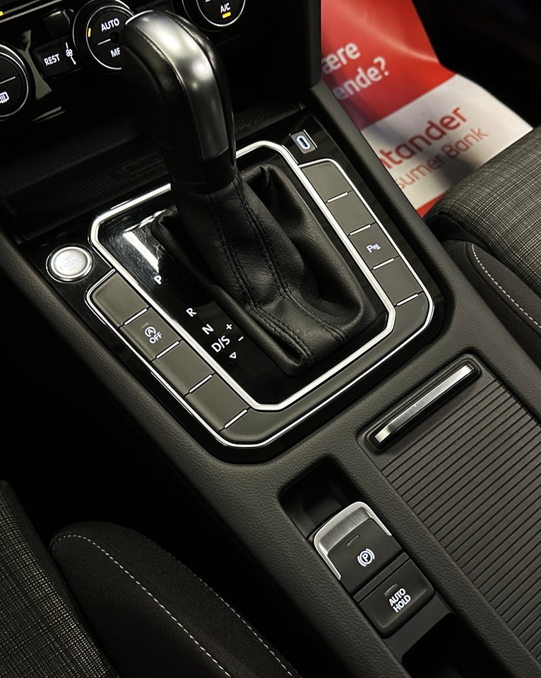 VW Passat 2,0 TDi 150 R-line DSG 4d