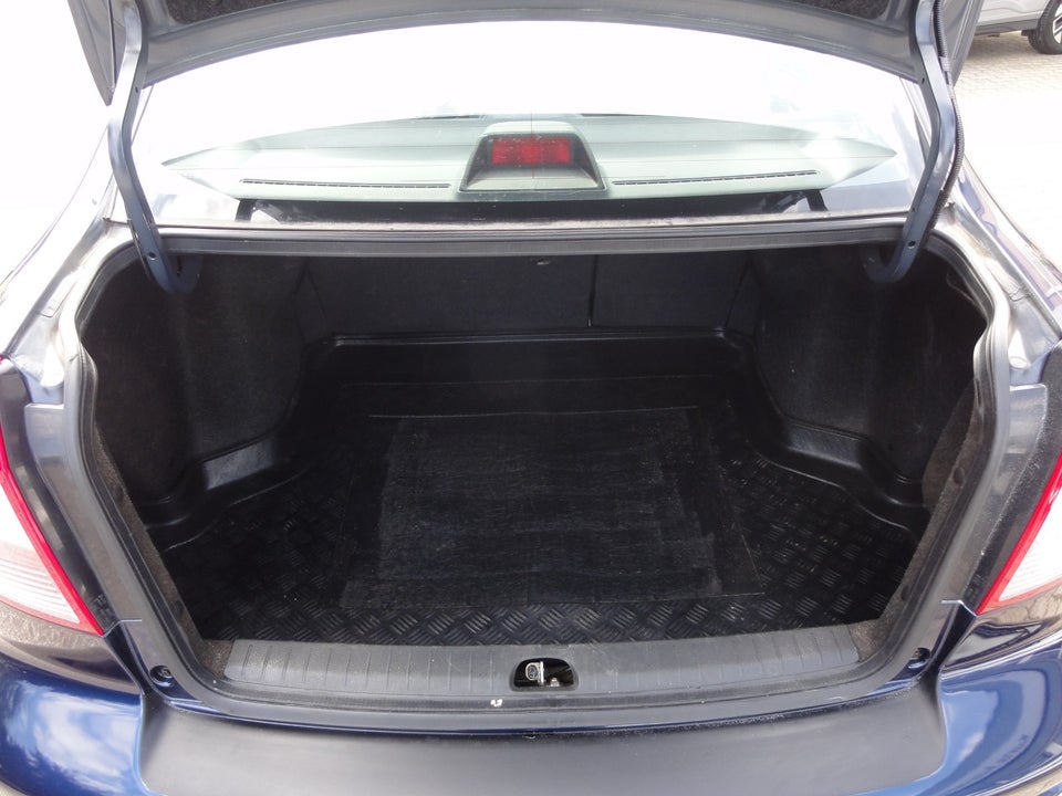 Suzuki SX4 1,6 GL 5d