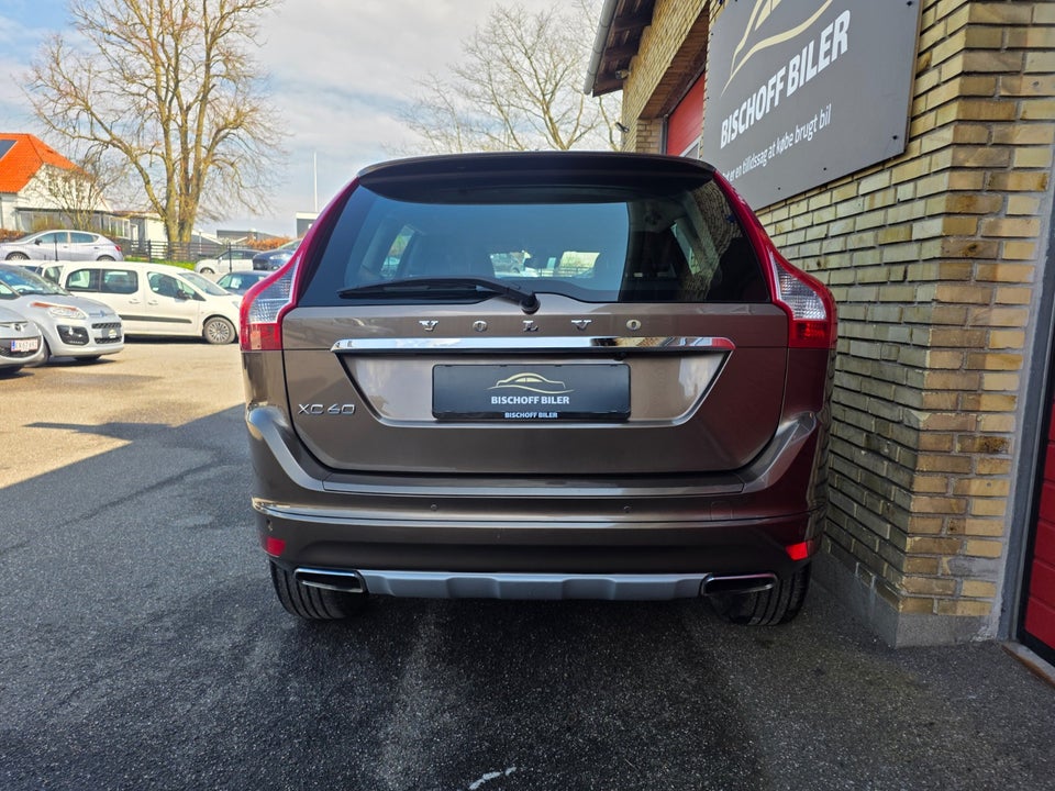 Volvo XC60 2,0 D4 190 Momentum 5d