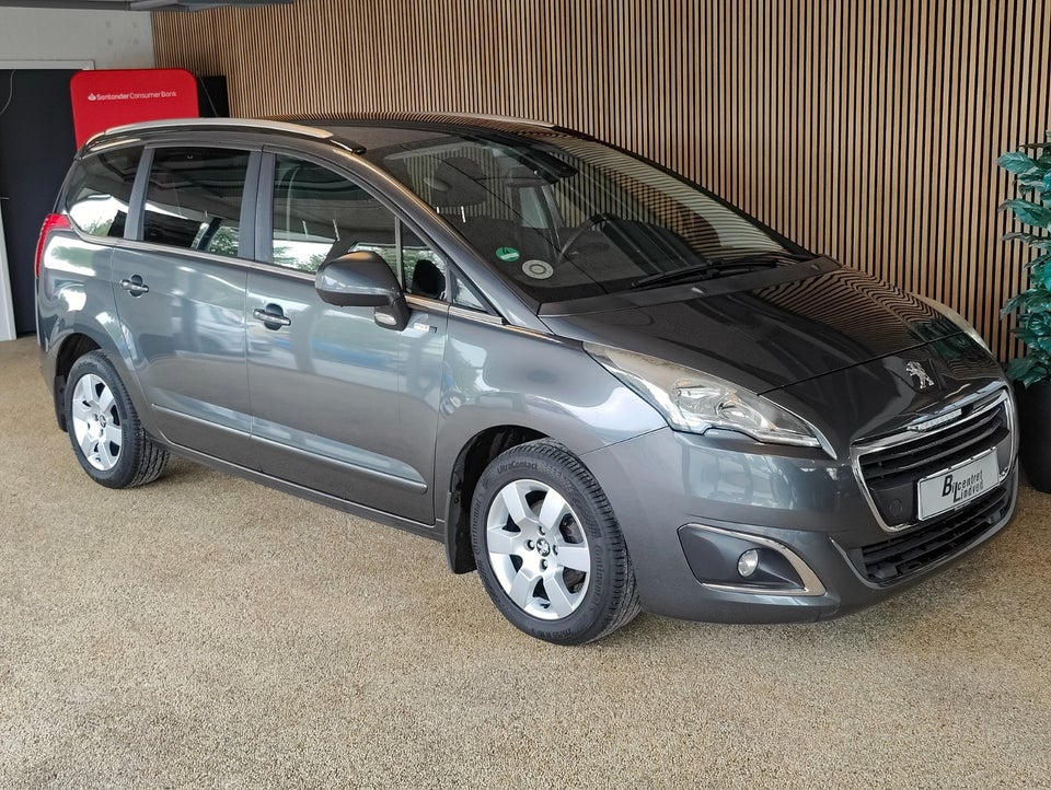 Peugeot 5008 1,6 HDi 114 Style 7prs 5d