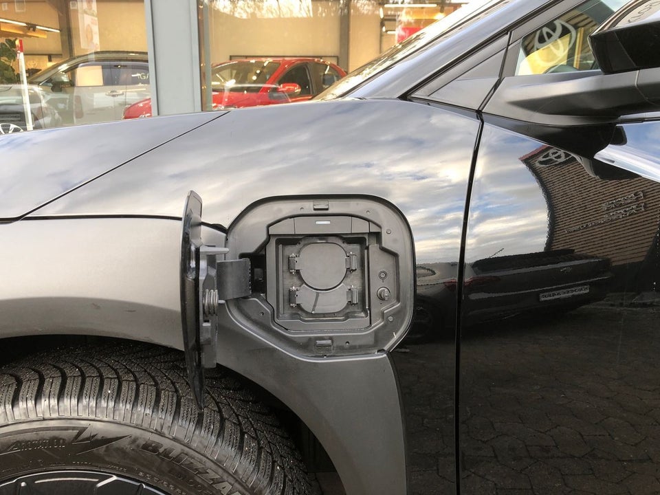 Toyota bZ4X Prestige 5d