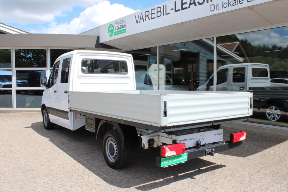 Mercedes Sprinter 317 2,0 CDi A3 Mandskabsvogn aut. RWD