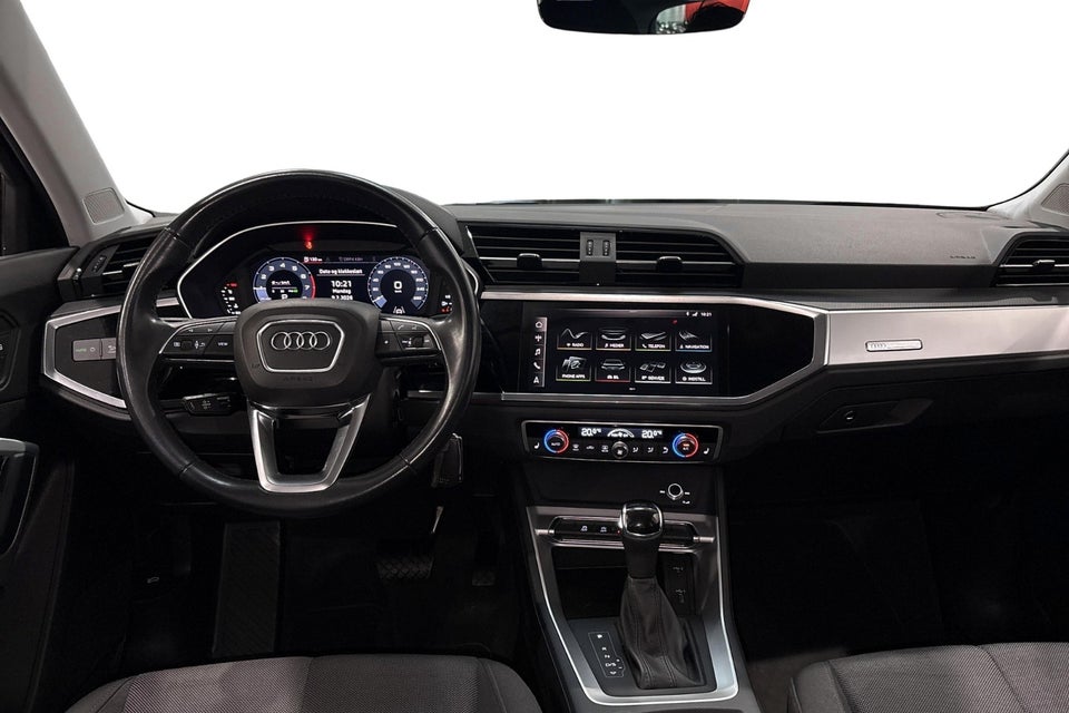 Audi Q3 35 TFSi Advanced Prestige S-tr. 5d