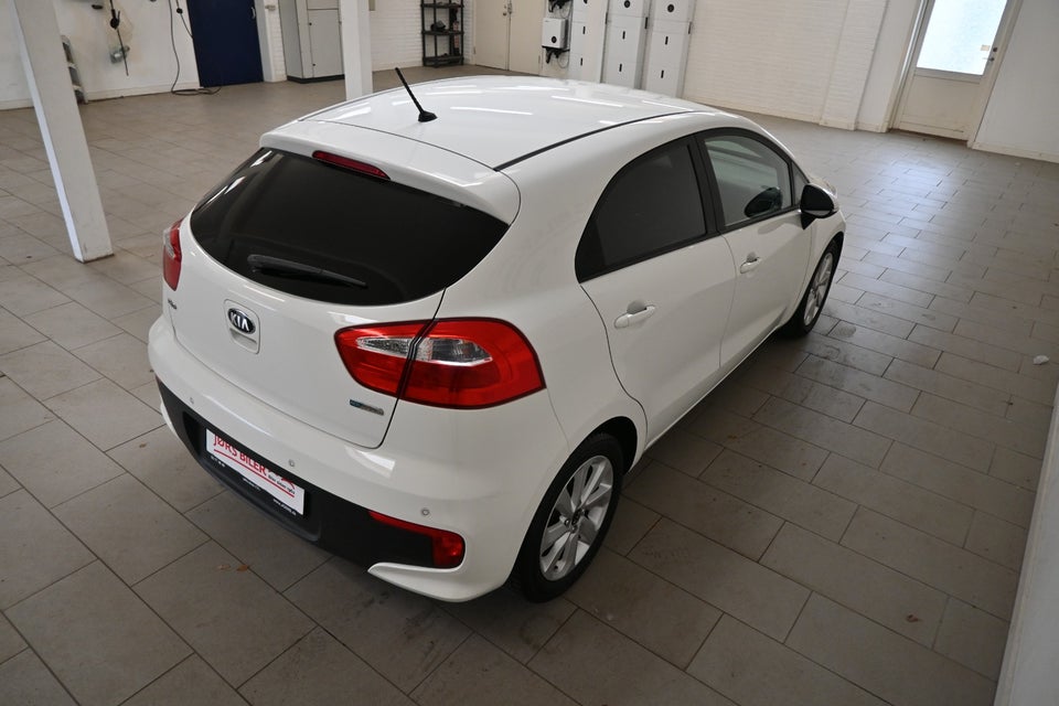 Kia Rio 1,2 CVVT Attraction 5d