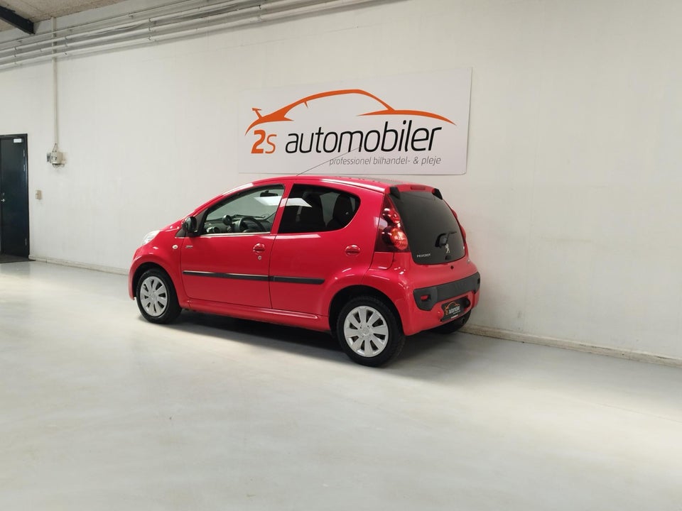 Peugeot 107 1,0 Sportium 5d