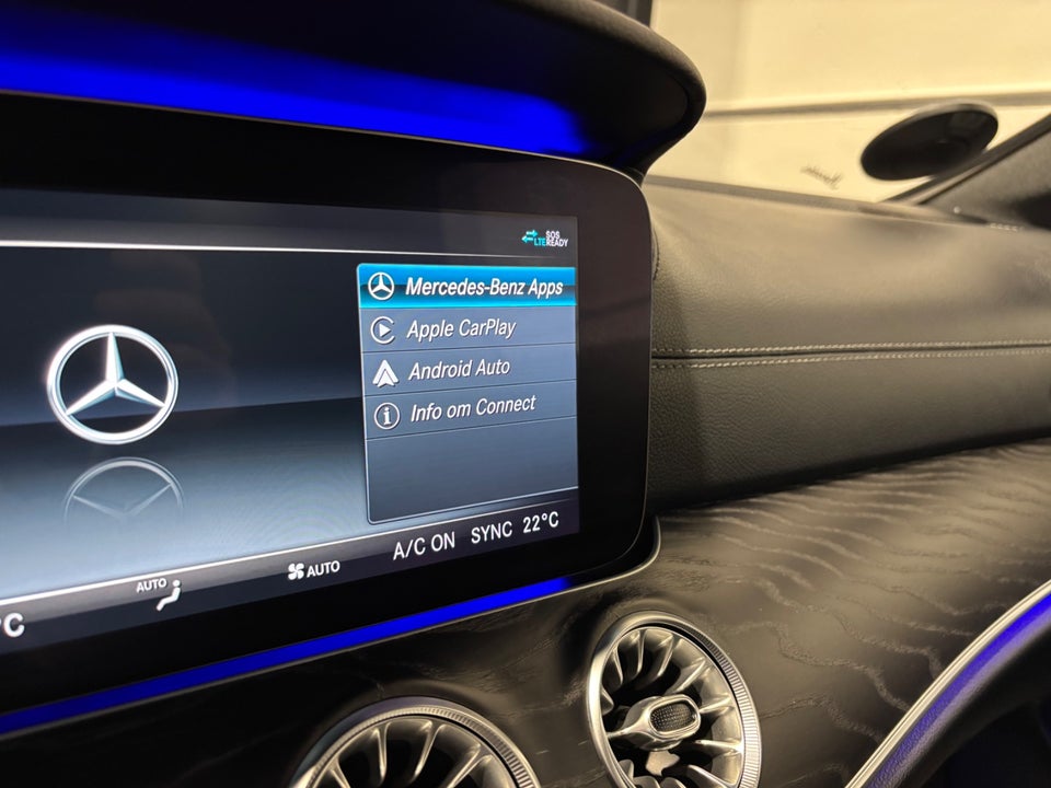 Mercedes E300 2,0 AMG Line Coupé aut. 2d