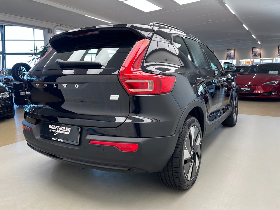 Volvo XC40 ReCharge Extended Range Plus 5d