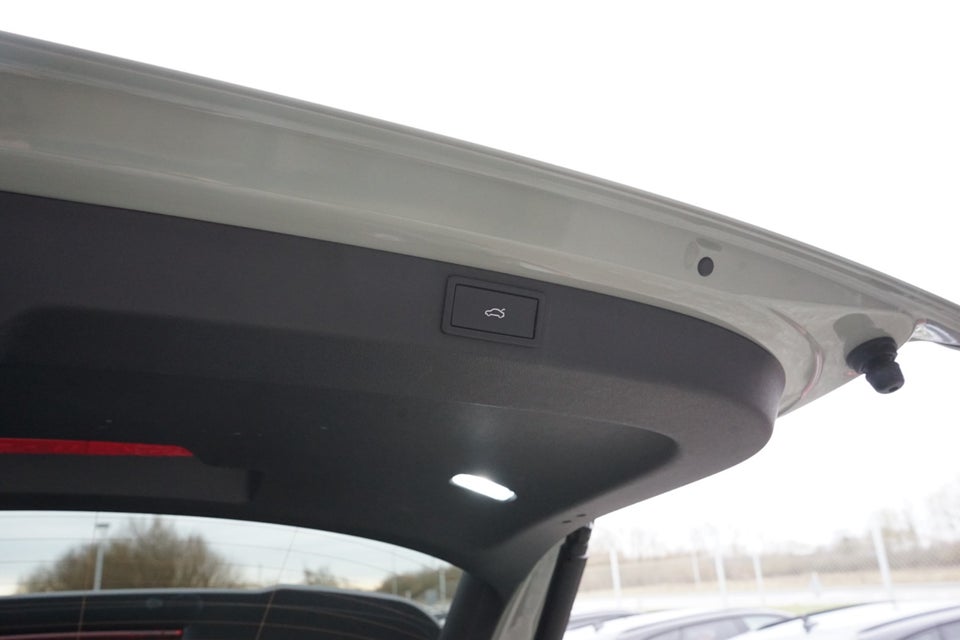 Skoda Elroq 85 iV Loft 5d