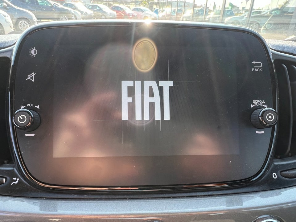 Fiat 500 1,0 Hybrid Vita Comfort 3d