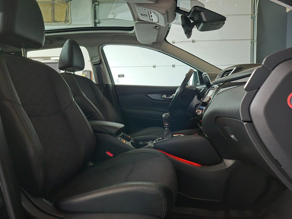 Nissan Qashqai 1,2 Dig-T 115 Tekna 5d