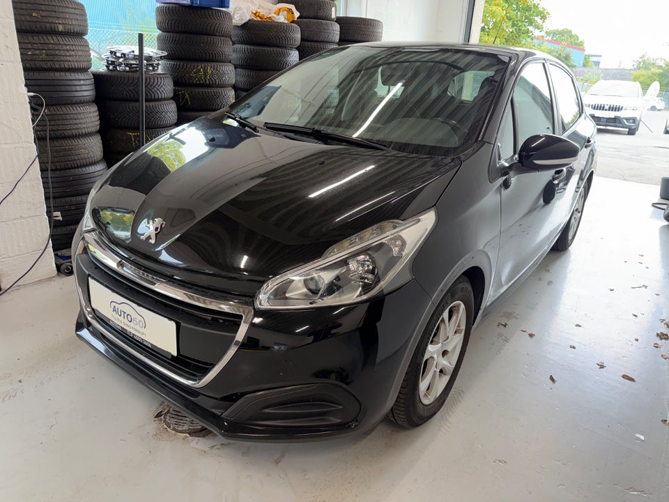 Peugeot 208 1,6 BlueHDi 100 Envy 5d
