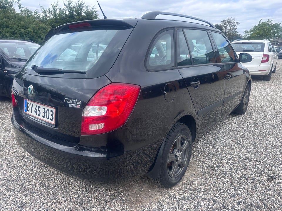 Skoda Fabia 1,2 12V Ambiente Combi 5d