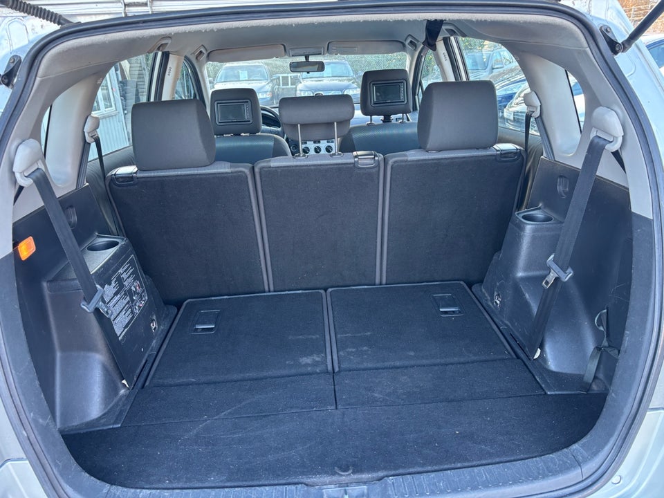 Toyota Verso 1,8 Terra 7prs 5d