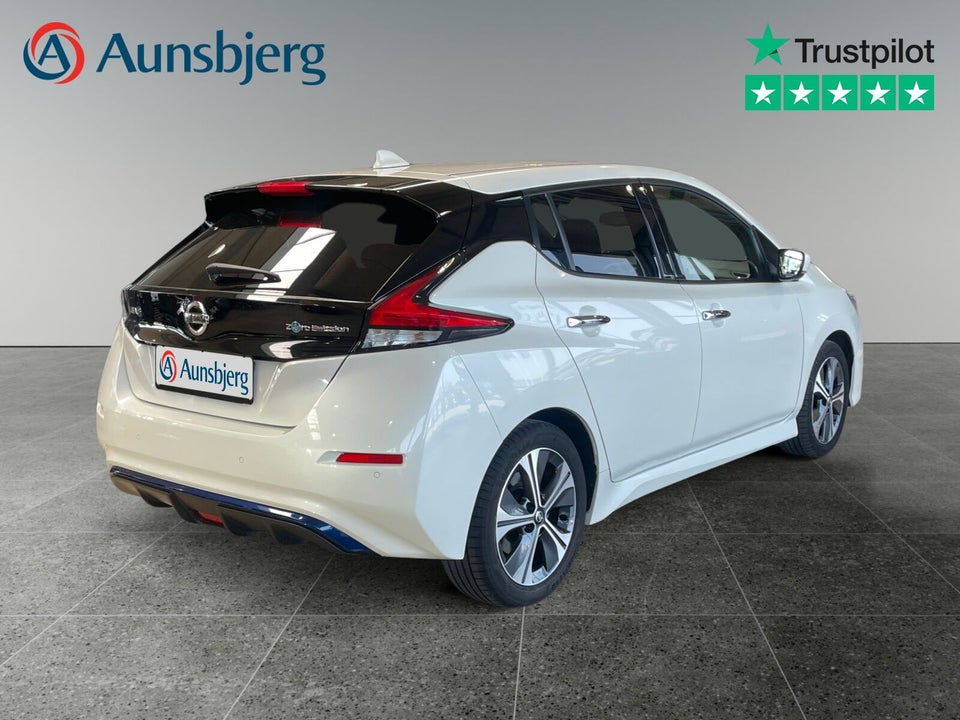 Nissan Leaf 40 Acenta 5d