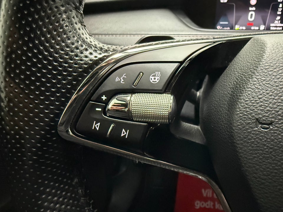 Skoda Enyaq 60 iV Suite 5d