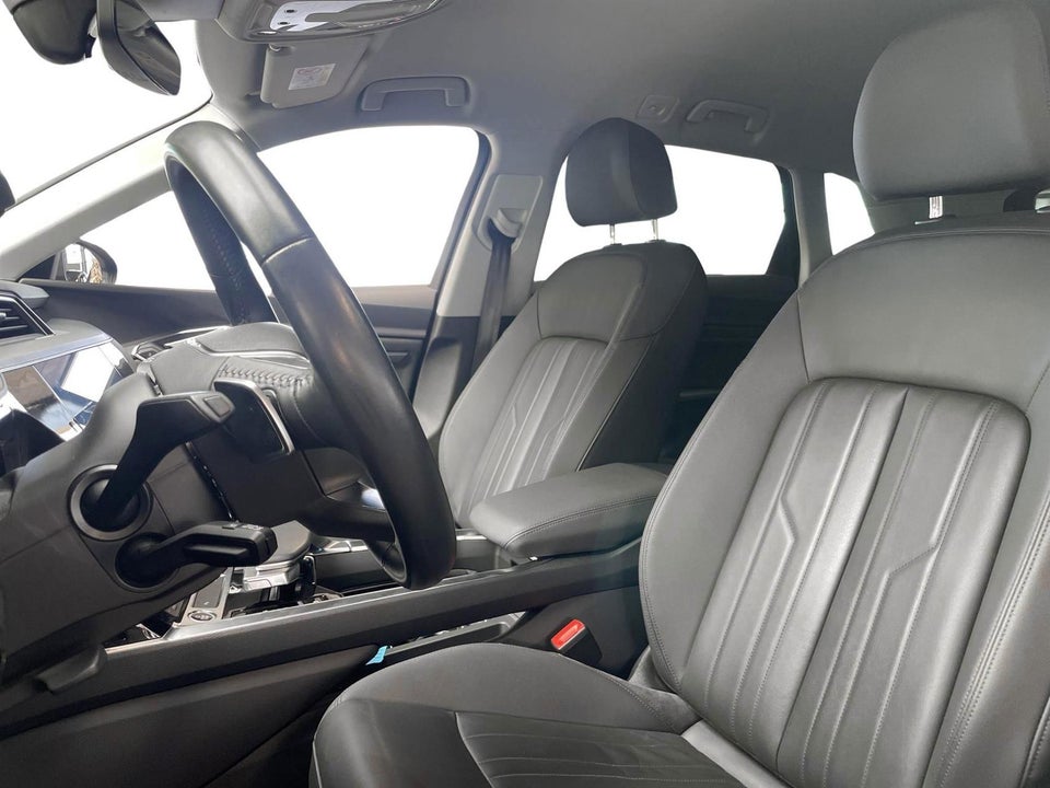 Audi e-tron 50 S-line Prestige quattro 5d