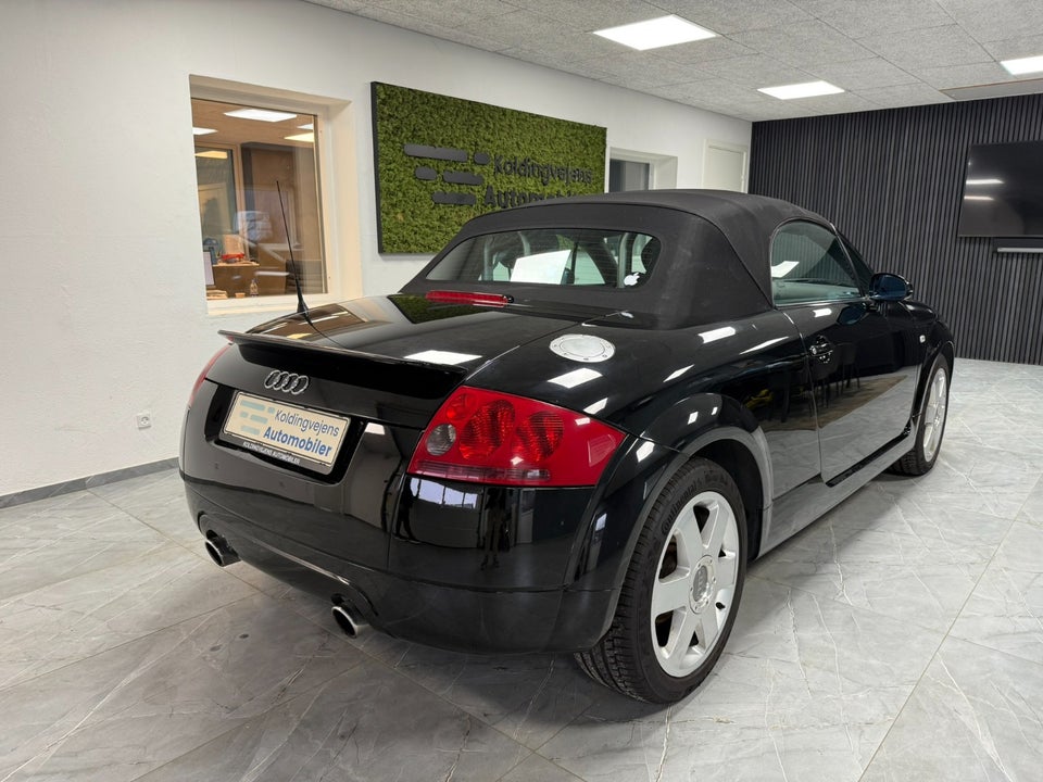 Audi TT 1,8 T 225 Roadster quattro 2d