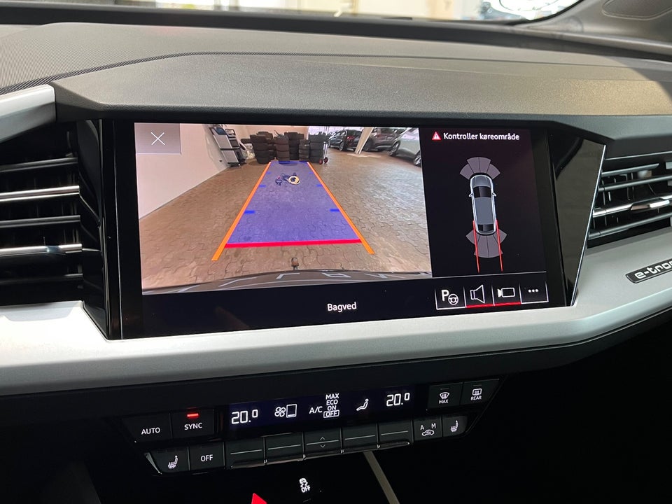 Audi Q4 e-tron 50 Attitude Sportback quattro 5d