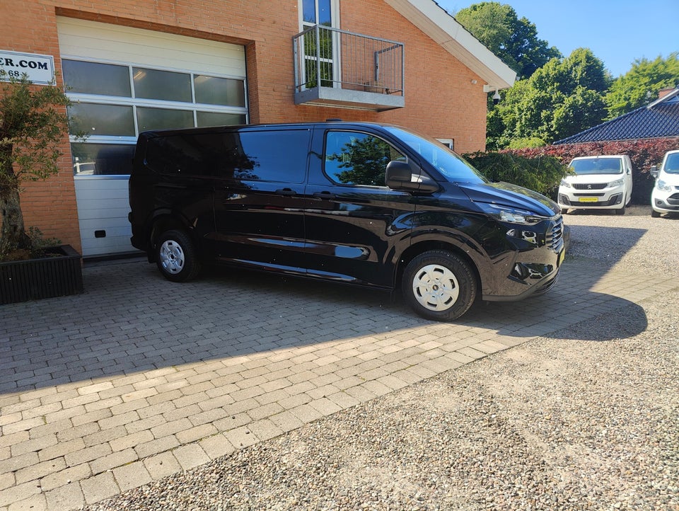 Ford Transit Custom 300L 2,0 EcoBlue Trend