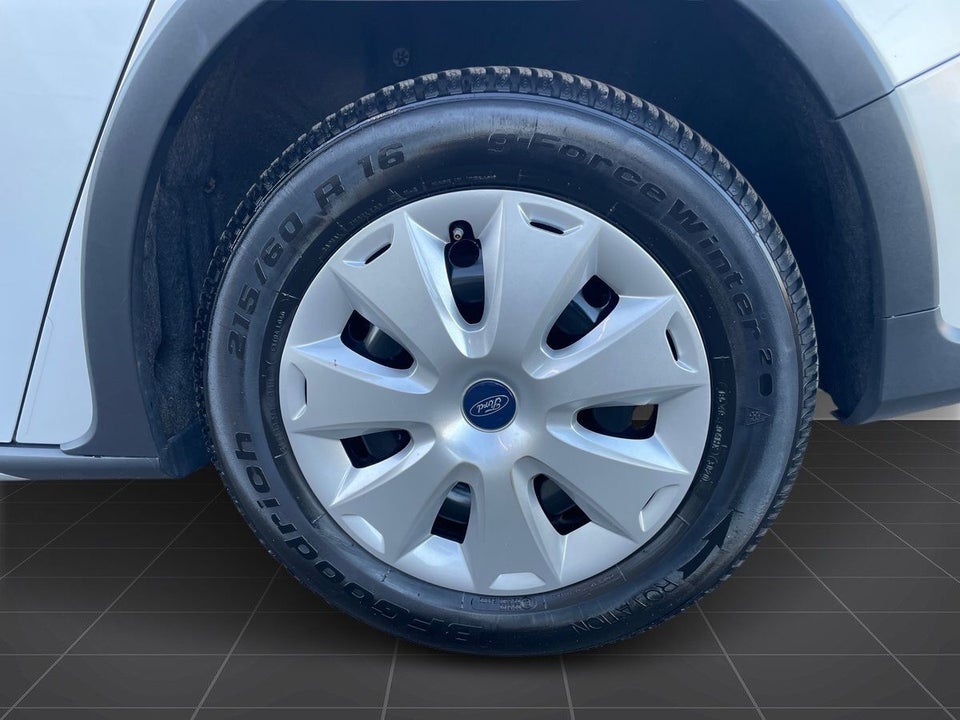 Ford Focus 1,0 EcoBoost mHEV Active stc. 5d