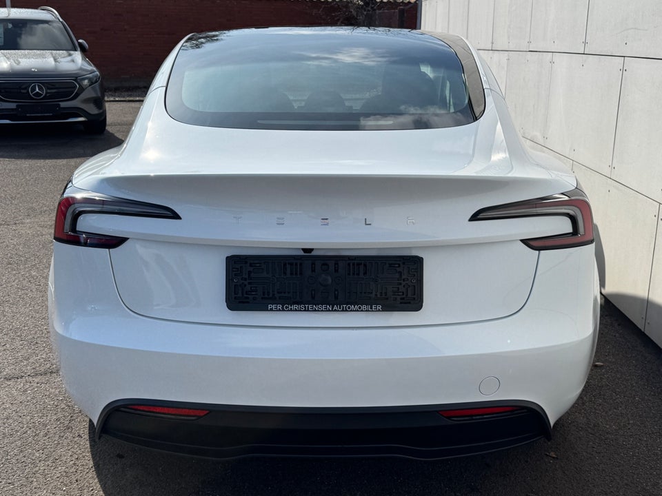 Tesla Model 3 RWD 4d