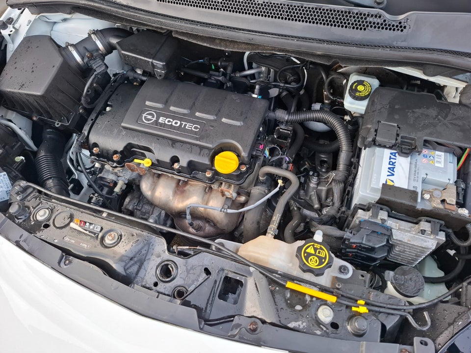 Opel Corsa 1,4 16V Enjoy 5d