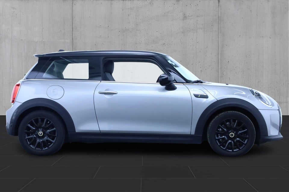 MINI Cooper SE Classic Trim 3d