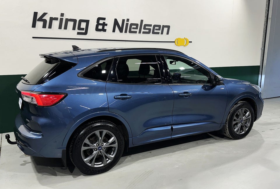 Ford Kuga 2,5 PHEV ST-Line X CVT 5d