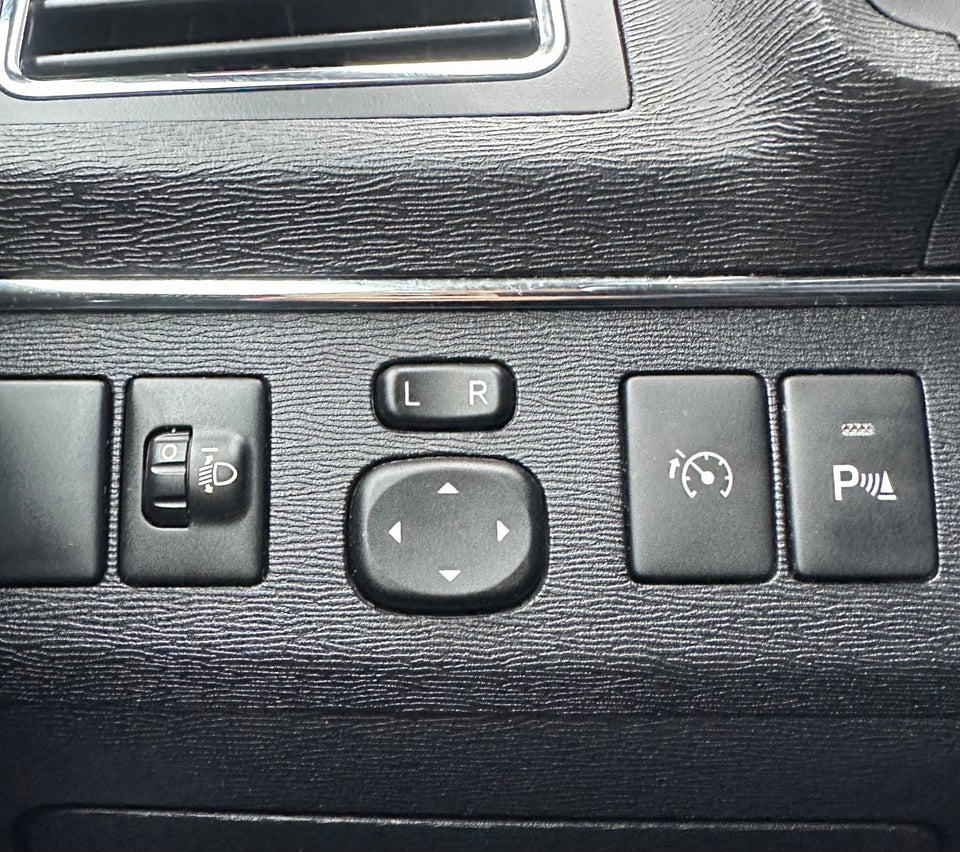 Toyota Avensis 1,8 VVT-i T2 Touch stc. 5d