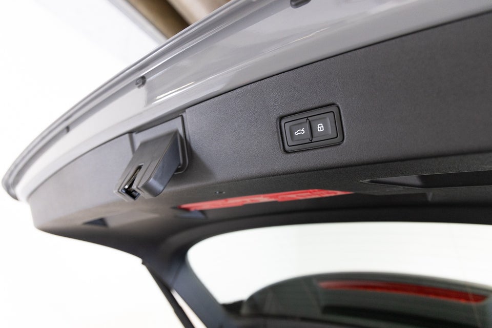 Audi Q4 e-tron 45 Attitude 5d