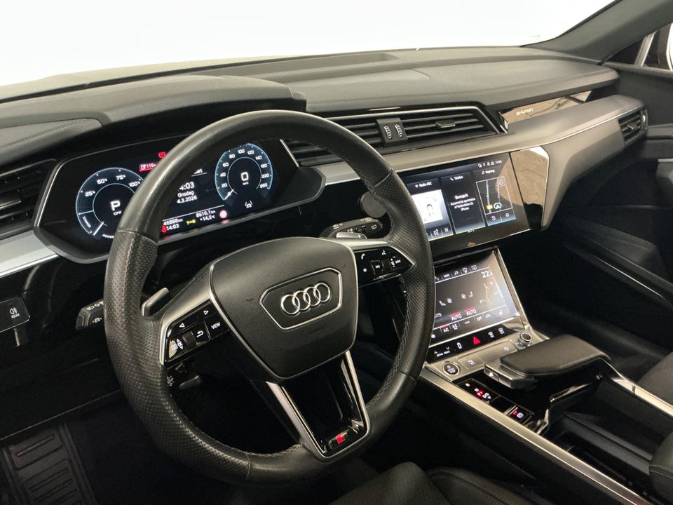 Audi e-tron 55 S-line quattro 5d