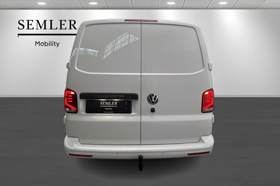 VW Transporter 2,0 TDi 150 Kassevogn DSG lang