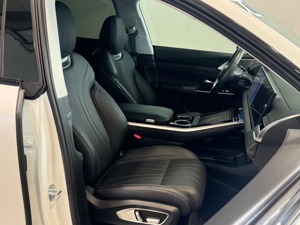 Xpeng G9 Standard Range 5d