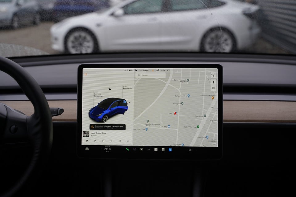 Tesla Model Y Long Range AWD 5d