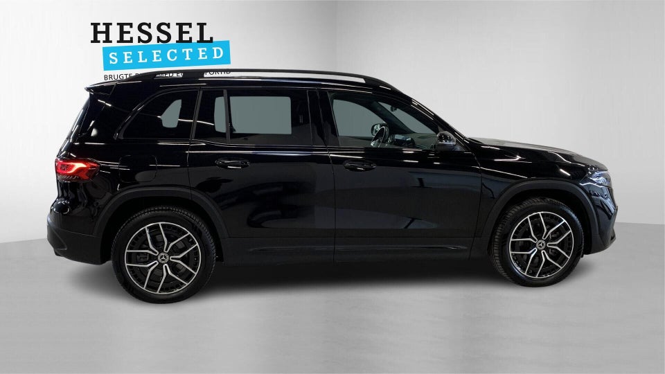 Mercedes EQB250 AMG Line 5d