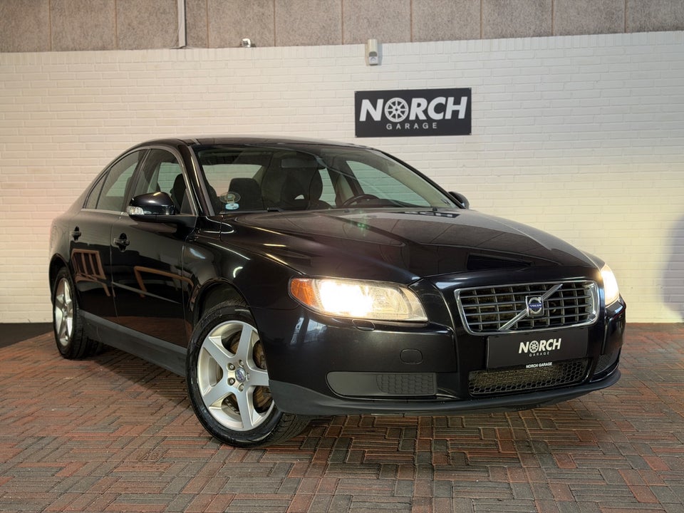 Volvo S80 2,5 T 4d