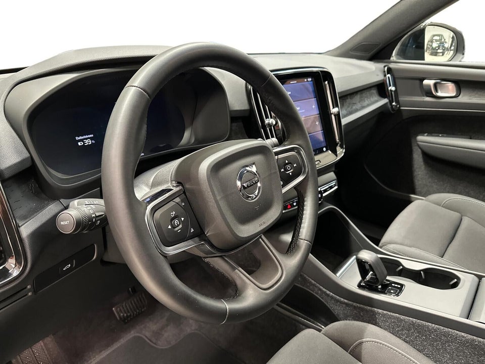 Volvo EX40 Extended Range Core 5d