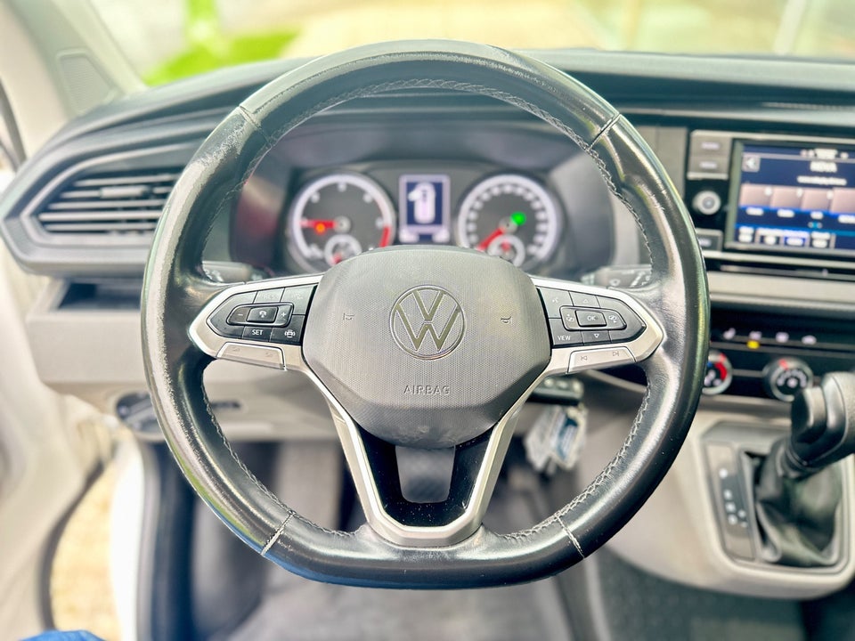 VW Transporter 2,0 TDi 150 Kassevogn DSG lang
