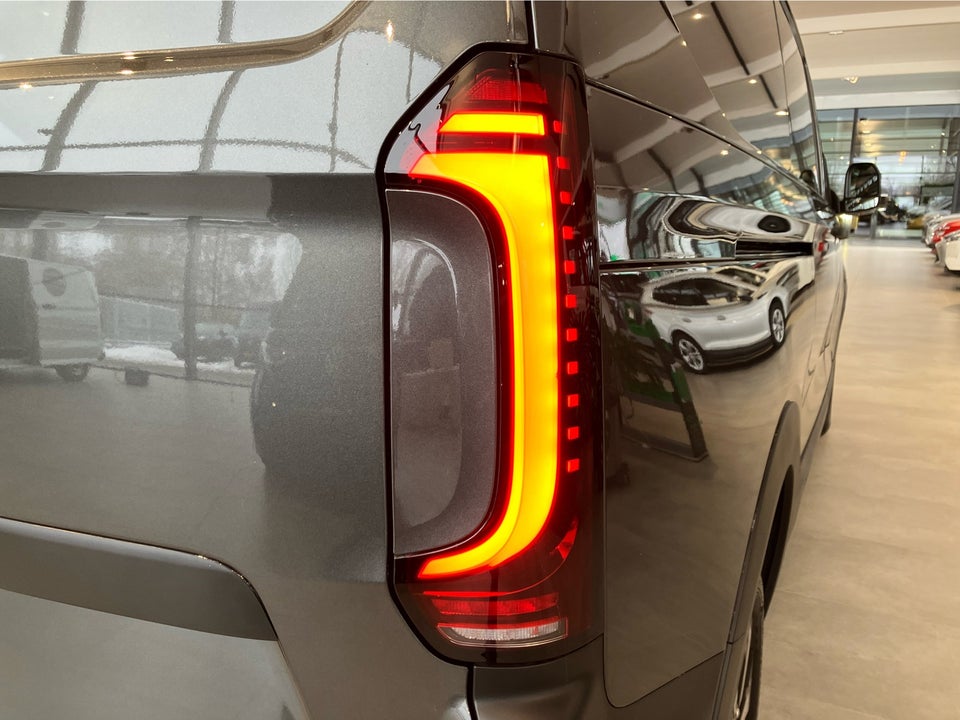 VW Transporter 2,0 TDi 150 PanAmericana Kassevogn aut. LWB