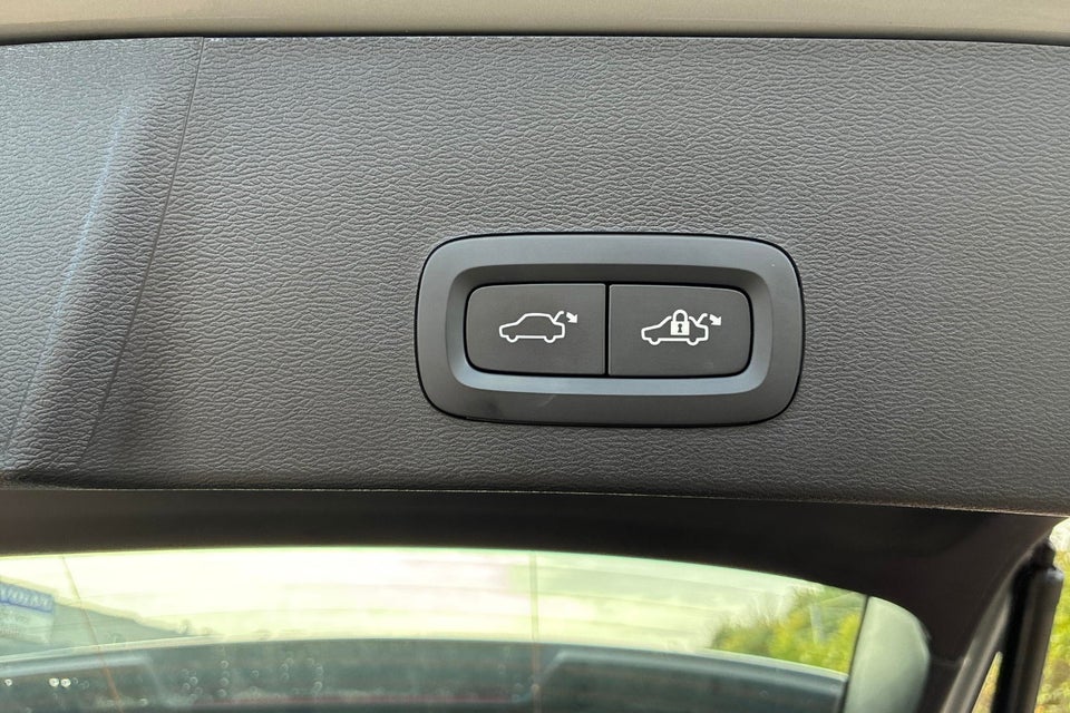 Volvo EX40 Extended Range Core 5d