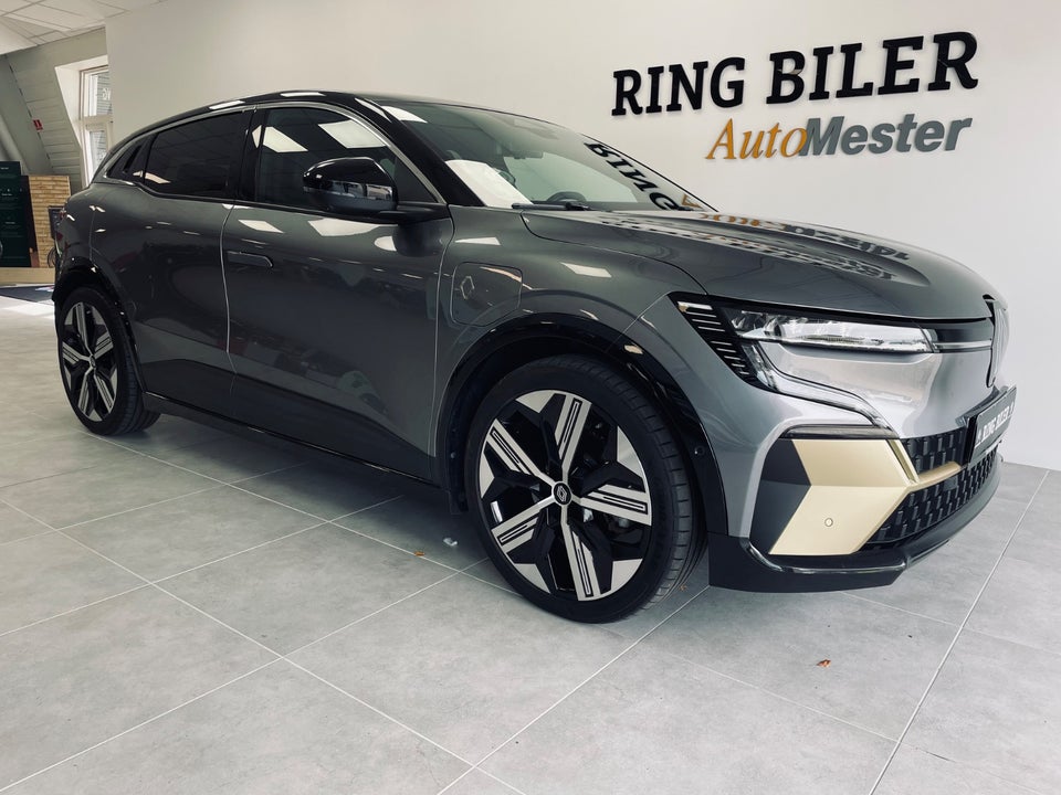 Renault Megane E-Tech 60 Iconic 5d